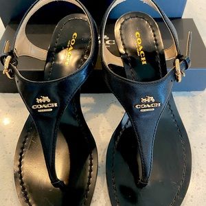 COACH Leather T-Strap Sandal Size 5